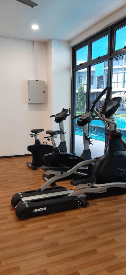 Cozystay @ Core Soho Suite Klia Sepang Dış mekan fotoğraf